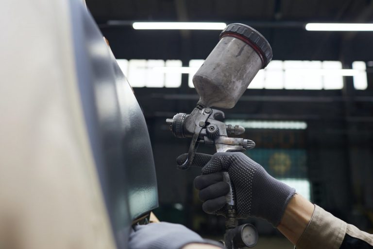 BMW:n Comfort Access ja keskuslukitus temppuilee – näin sähkövika paikannetaan oikein